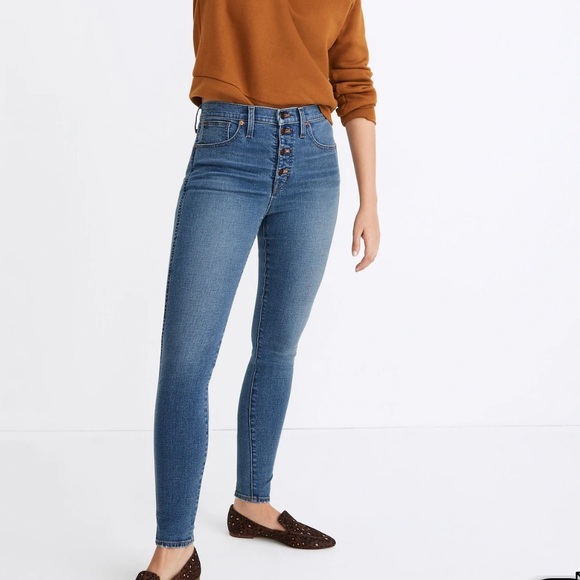 Madewell 10” High Rise Skinny Jeans in Dewitt Wash - Picture 1 of 11